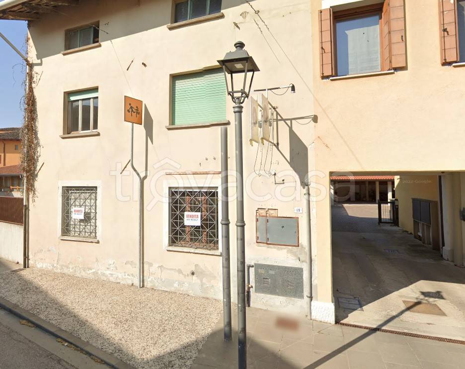 negozio in vendita a Castions di Strada