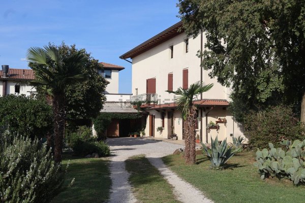 casa indipendente in vendita a Castions di Strada