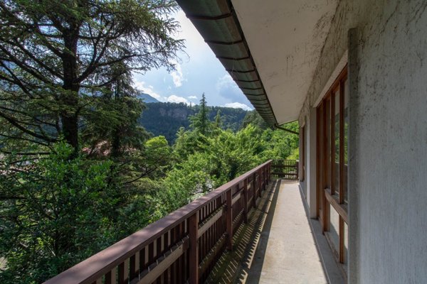 casa indipendente in vendita a Cavazzo Carnico