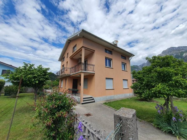 appartamento in vendita a Cavazzo Carnico