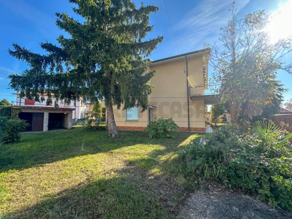 casa indipendente in vendita a Cervignano del Friuli