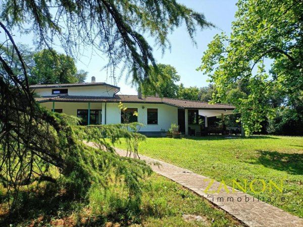 casa indipendente in vendita a Cervignano del Friuli