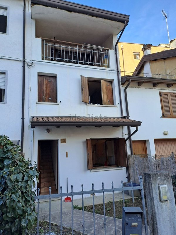 casa indipendente in vendita a Cervignano del Friuli