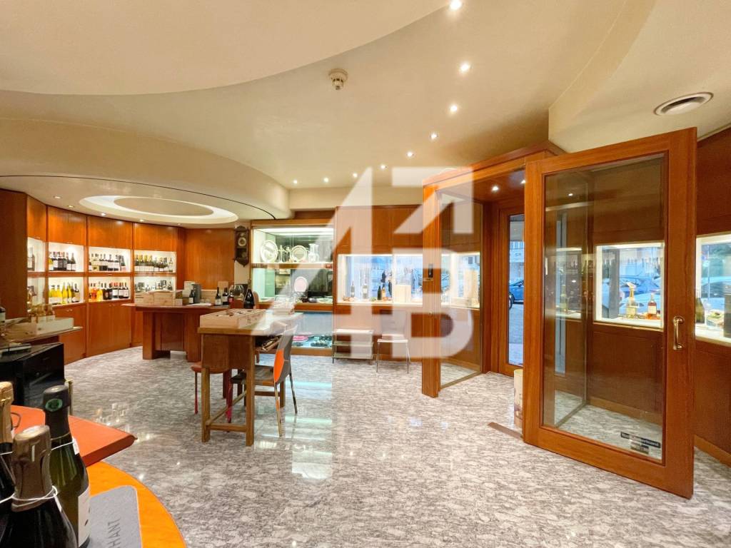 negozio in vendita a Cervignano del Friuli