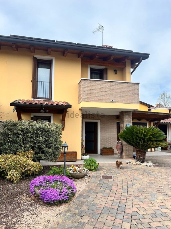 casa indipendente in vendita a Cervignano del Friuli