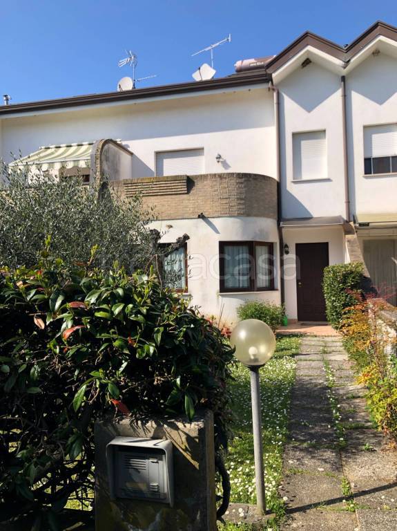 casa indipendente in vendita a Cervignano del Friuli