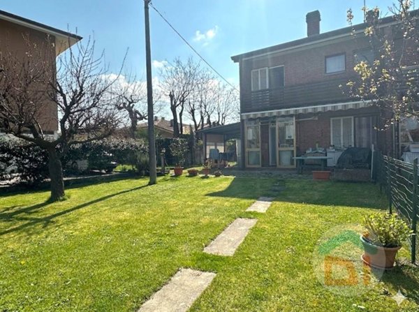 casa indipendente in vendita a Cervignano del Friuli in zona Località Viui