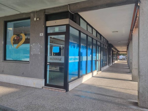 negozio in vendita a Cervignano del Friuli in zona Pradiziolo