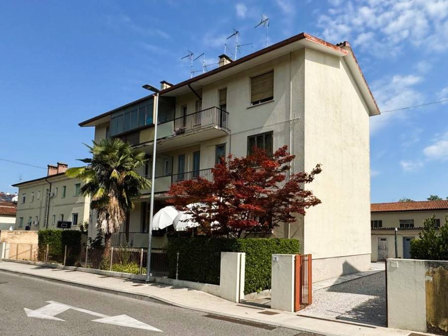appartamento in vendita a Cervignano del Friuli in zona Strassoldo
