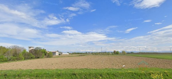 terreno in vendita a Cervignano del Friuli in zona Strassoldo