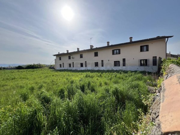 appartamento in vendita a Chiopris-Viscone