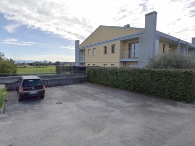 casa semindipendente in vendita a Chiopris-Viscone