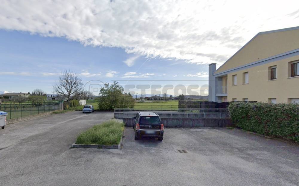 casa semindipendente in vendita a Chiopris-Viscone