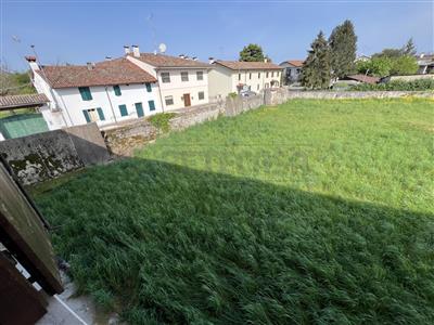 casa indipendente in vendita a Chiopris-Viscone