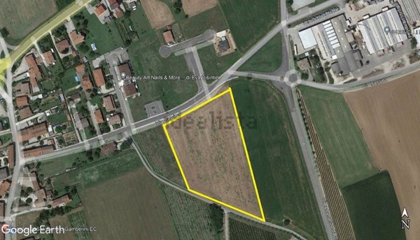 terreno edificabile in vendita a Chiopris-Viscone