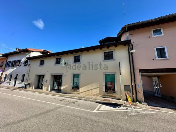 appartamento in vendita a Chiopris-Viscone
