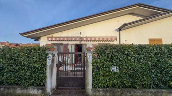 appartamento in vendita a Chiopris-Viscone