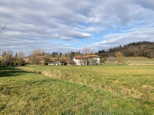 terreno edificabile in vendita a Cividale del Friuli