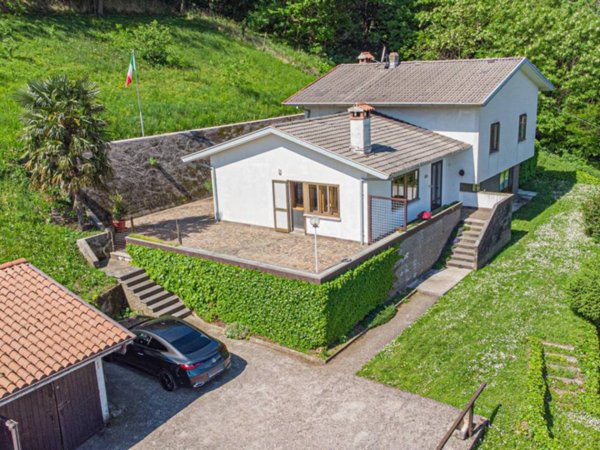 casa indipendente in vendita a Cividale del Friuli in zona Fornalis