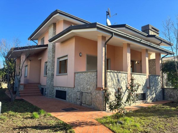 casa indipendente in vendita a Cividale del Friuli