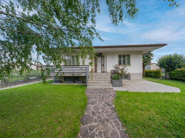 casa indipendente in vendita a Cividale del Friuli