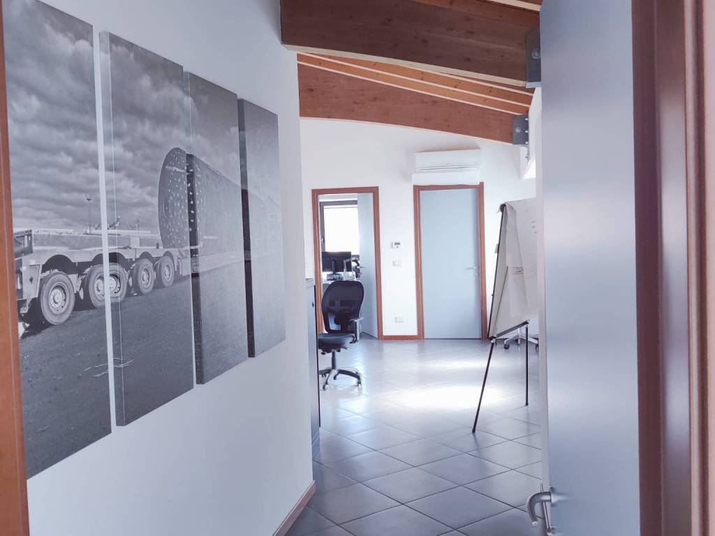 ufficio in vendita a Cividale del Friuli in zona Rualis