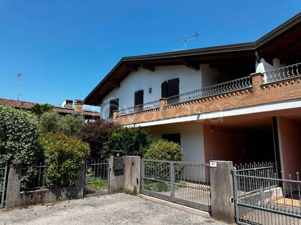 casa indipendente in vendita a Cividale del Friuli in zona Rualis