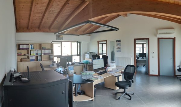 ufficio in vendita a Cividale del Friuli in zona Gagliano di Cividale