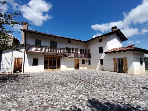 casa indipendente in vendita a Cividale del Friuli in zona Rualis