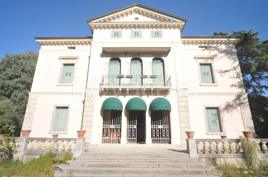 casa indipendente in vendita a Codroipo