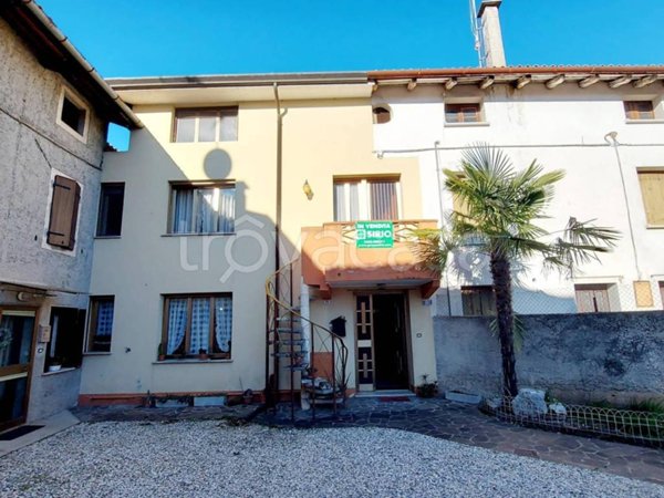 casa indipendente in vendita a Codroipo