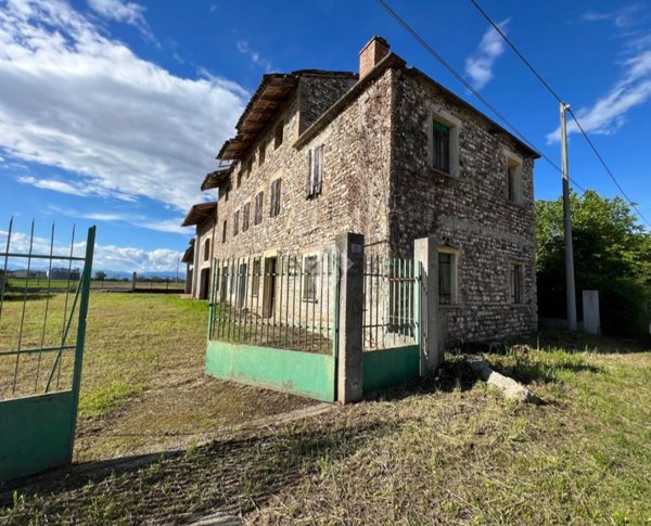 pentavano in vendita a Codroipo