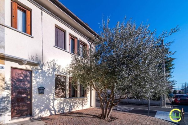 casa indipendente in vendita a Codroipo