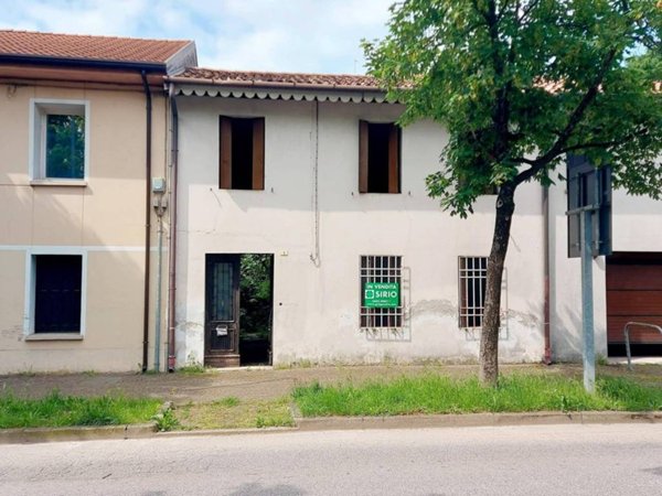 casa indipendente in vendita a Codroipo