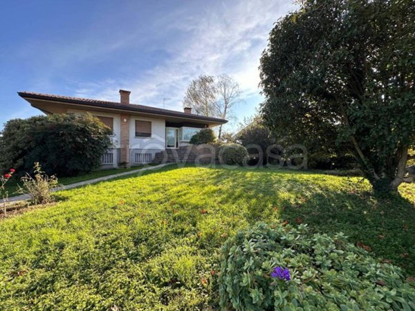 casa indipendente in vendita a Codroipo