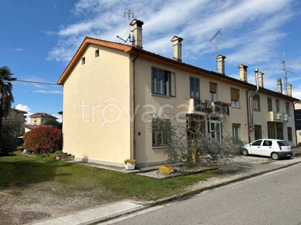 casa indipendente in vendita a Codroipo