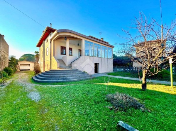 casa indipendente in vendita a Codroipo