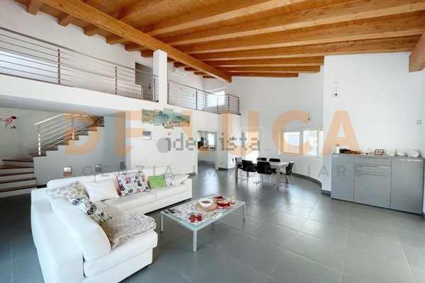 casa indipendente in vendita a Codroipo