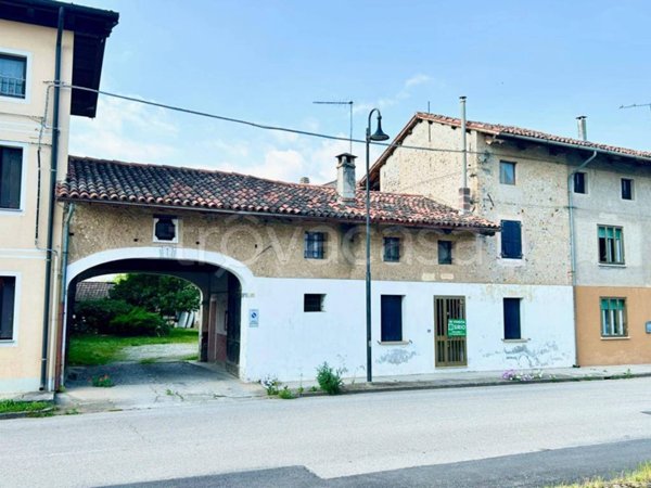 casa indipendente in vendita a Codroipo