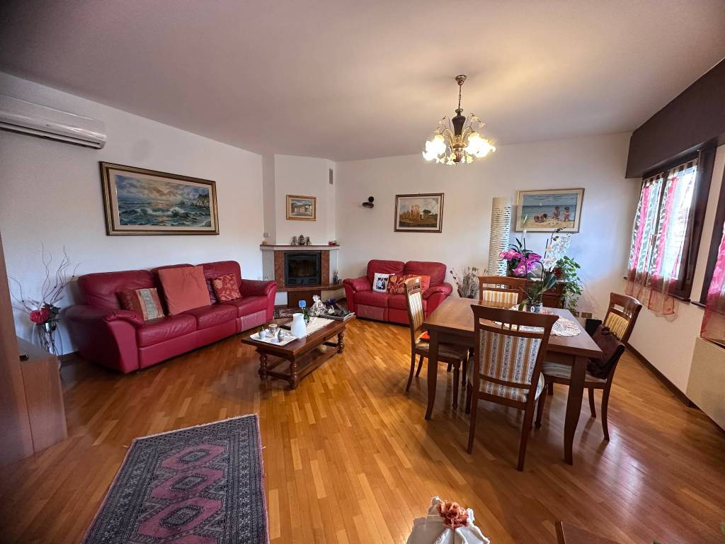 casa indipendente in vendita a Codroipo