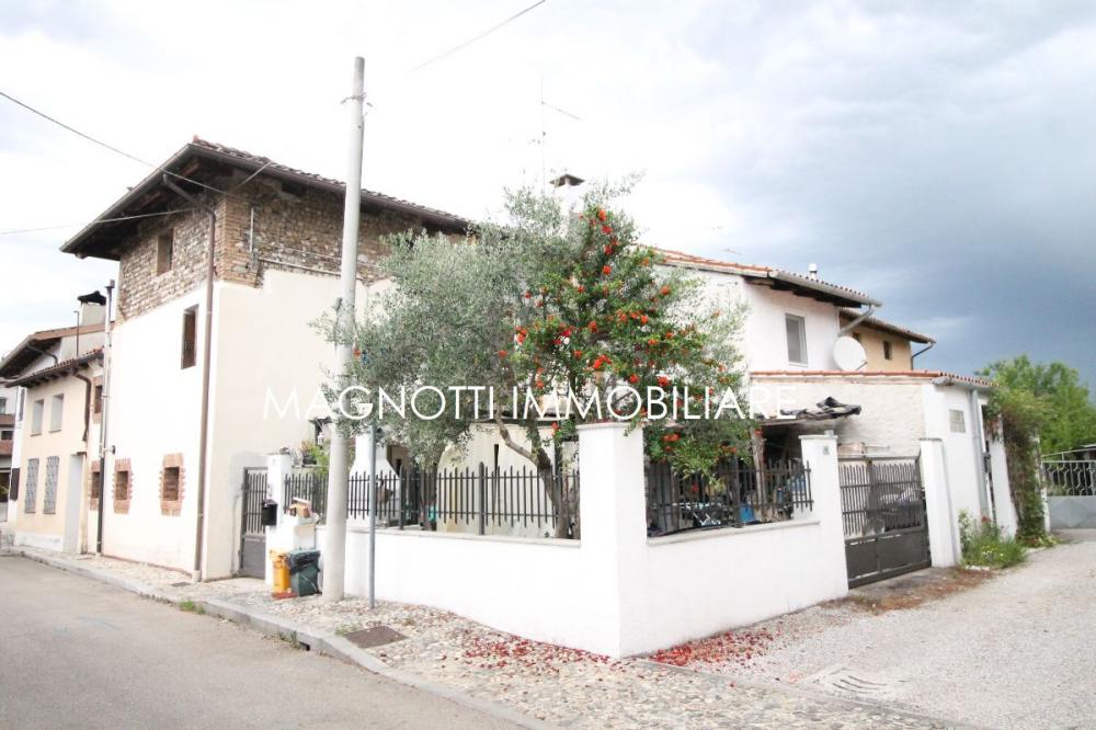casa indipendente in vendita a Codroipo