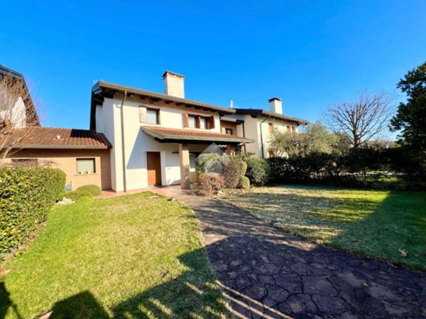 casa indipendente in vendita a Codroipo
