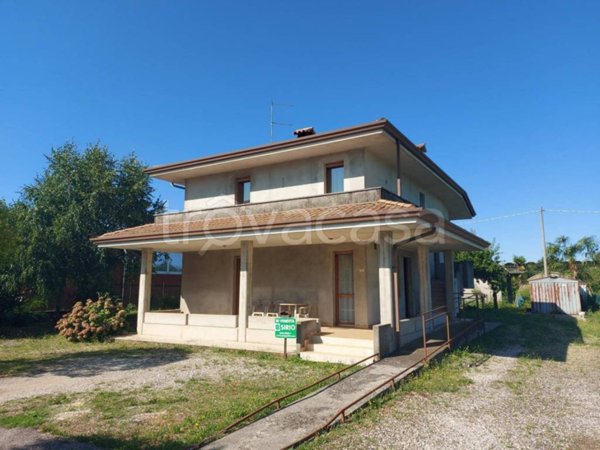 casa indipendente in vendita a Codroipo