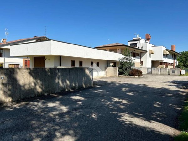 casa indipendente in vendita a Codroipo