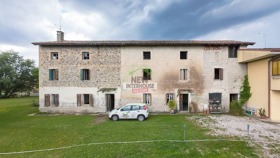 casa indipendente in vendita a Codroipo