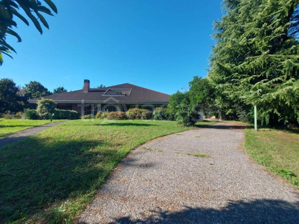 casa indipendente in vendita a Codroipo