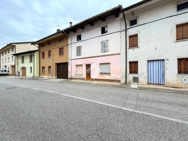 casa indipendente in vendita a Codroipo