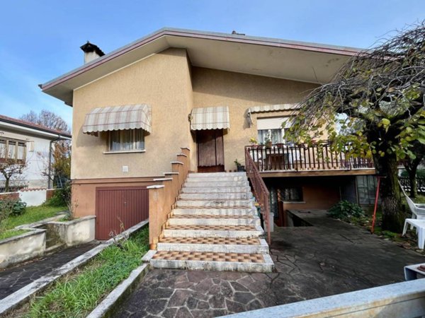 casa indipendente in vendita a Codroipo