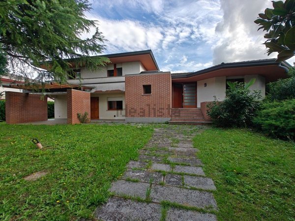 casa indipendente in vendita a Codroipo