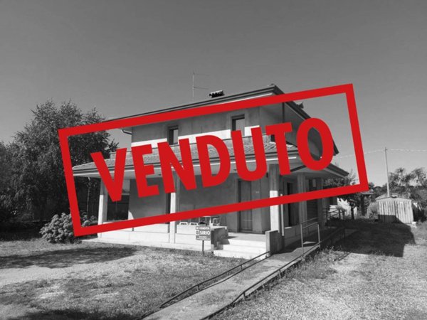 casa indipendente in vendita a Codroipo